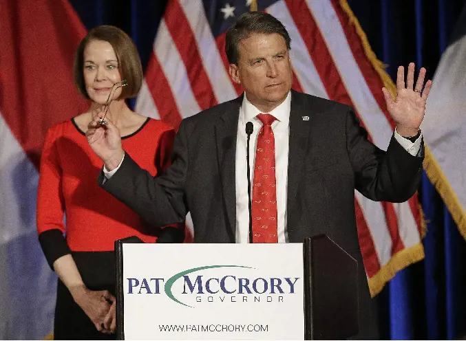 Pat McCrory speaks to supporters as his wife Ann McCrory in Raleigh in 2016.