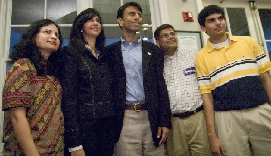 Supriya Jolly Jindal and Bobby Jindal with their family in 2008